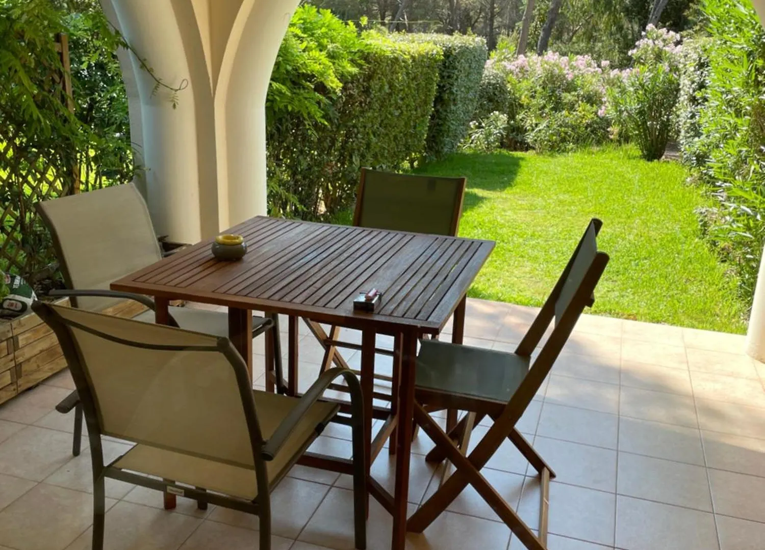 Appartement 2 Pieces Saint Raphael Renove, Classe 4 Etoiles, 100 M Plages, Piscine, Tennis, Parc, Terrasse, Jardin Privatif